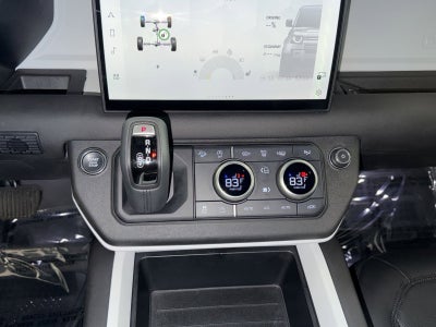 2025 Land Rover Defender S