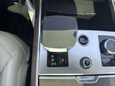 2022 Land Rover Range Rover SE