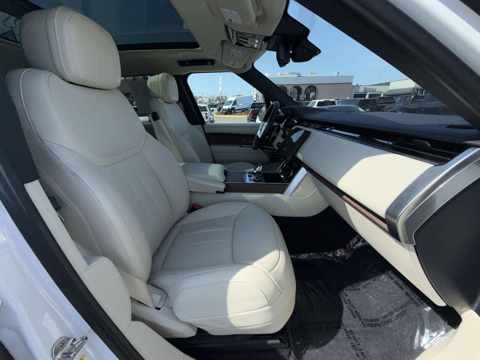 2022 Land Rover Range Rover SE