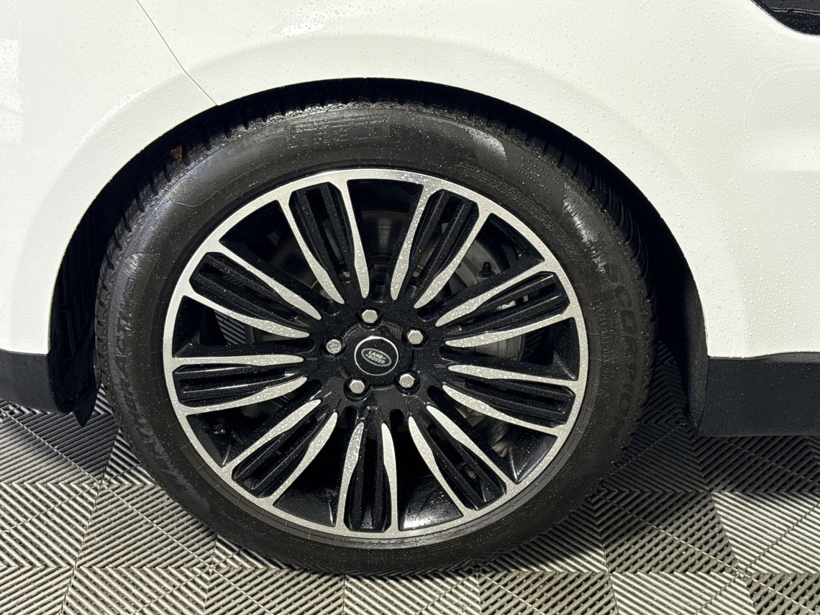 2022 Land Rover Range Rover Sport SE