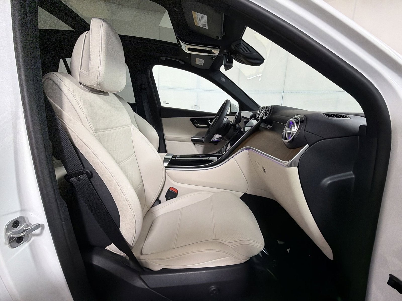 2023 Mercedes-Benz GLC GLC 300