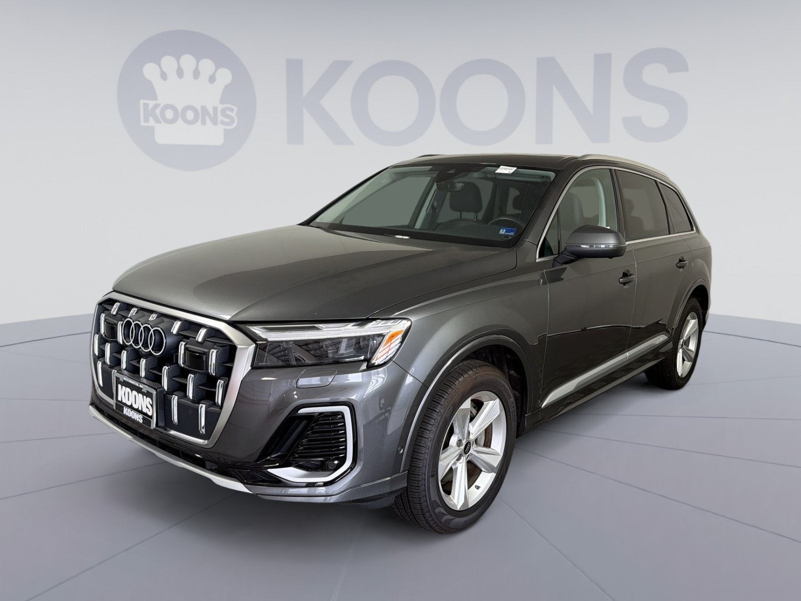 2025 Audi Q7 Premium
