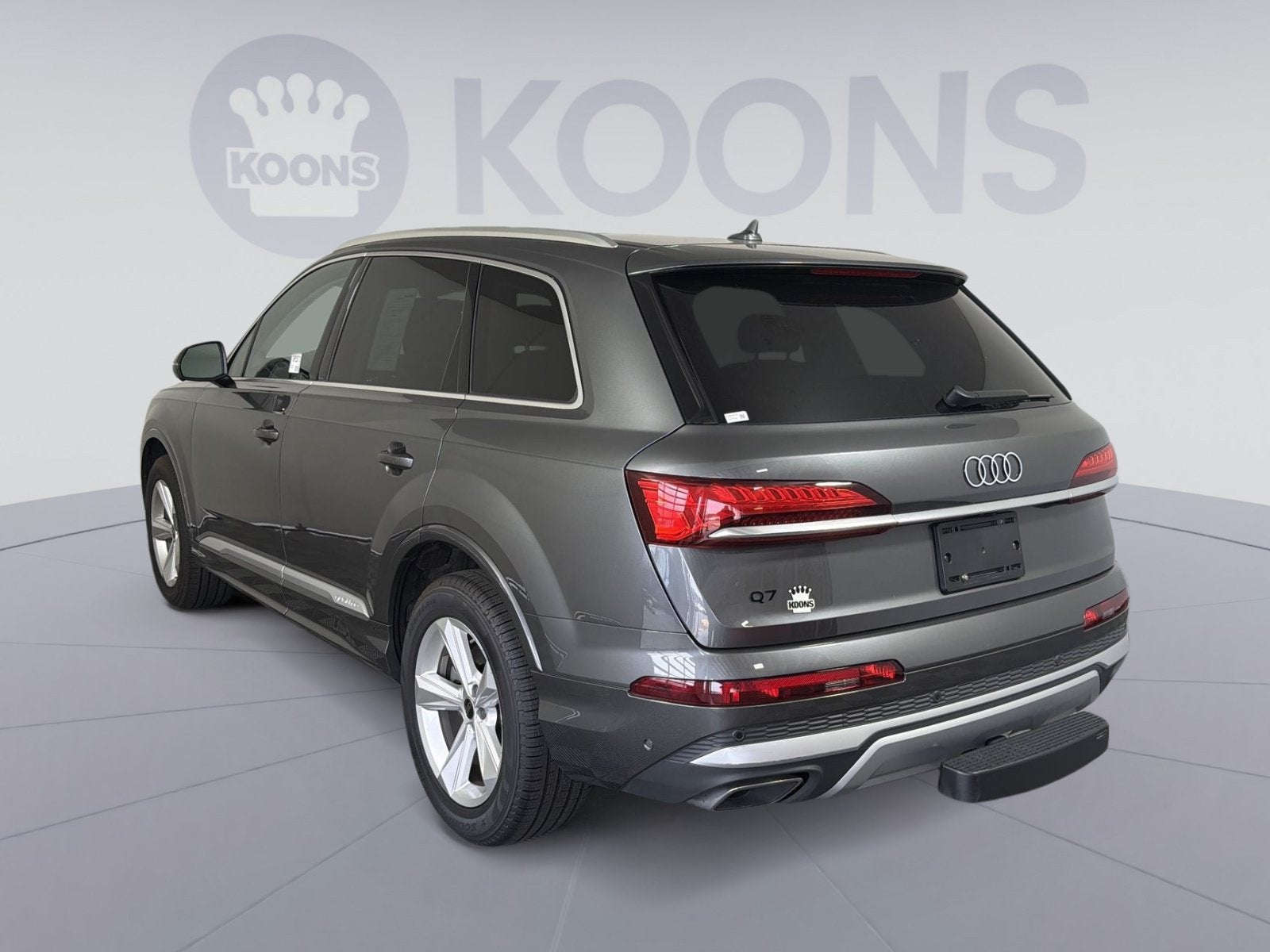 2025 Audi Q7 Premium