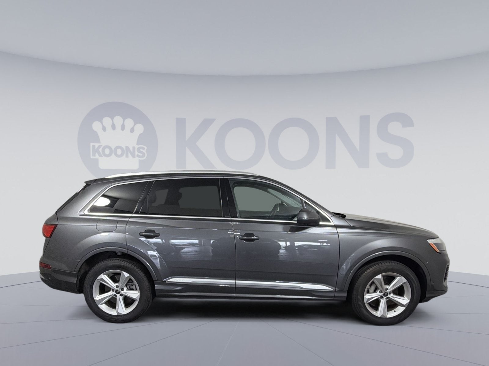 2025 Audi Q7 Premium