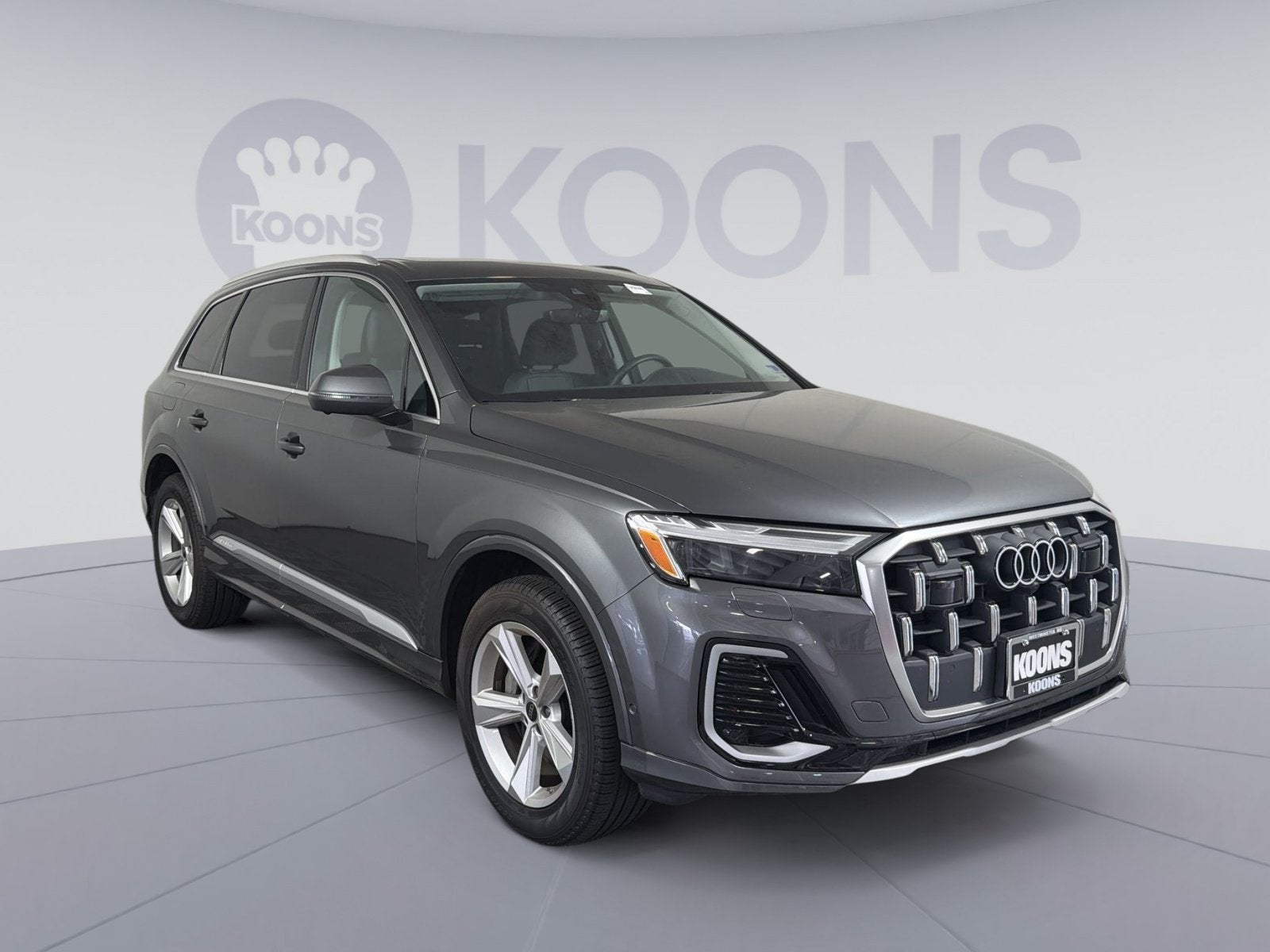 2025 Audi Q7 Premium