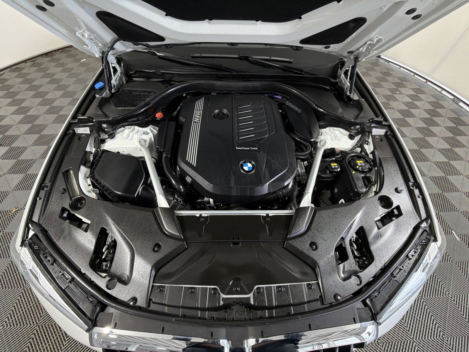 2023 BMW 5 Series 540i xDrive