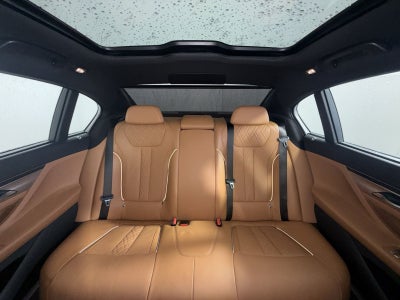 2022 BMW 7 Series 750i xDrive