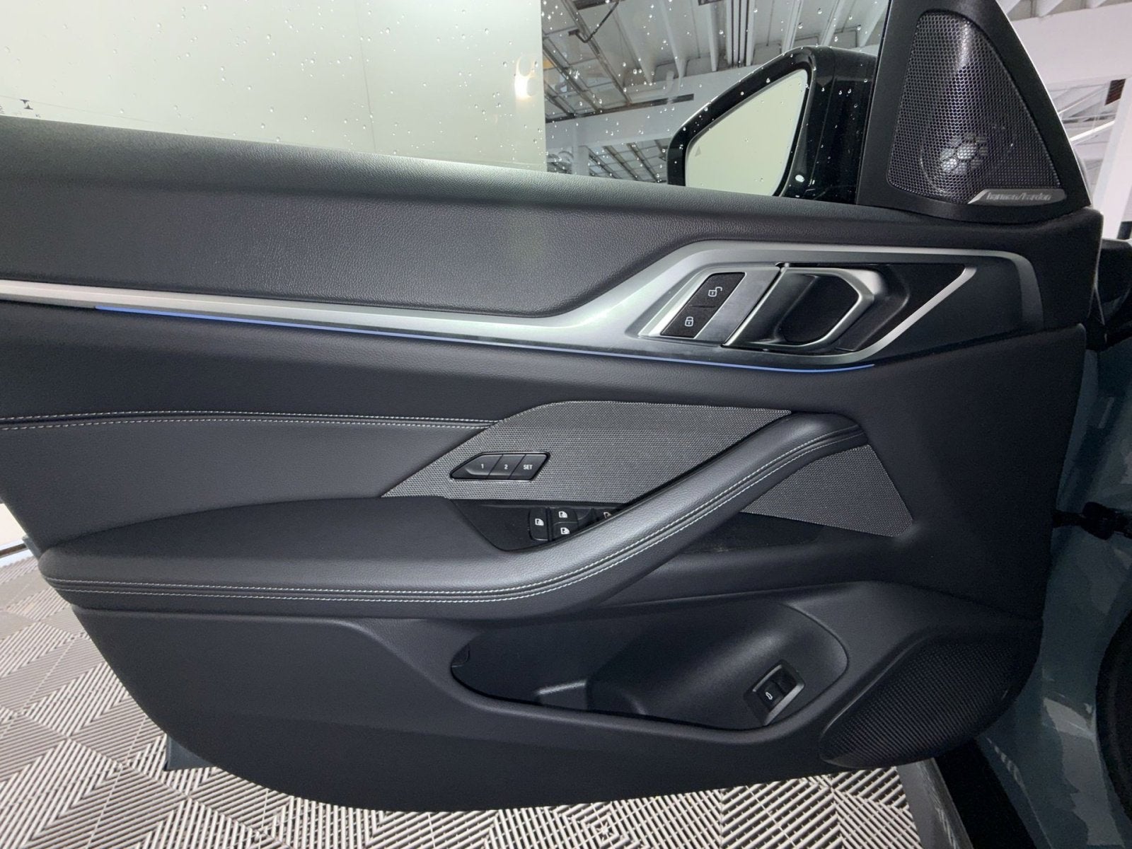 2025 BMW i4 xDrive40
