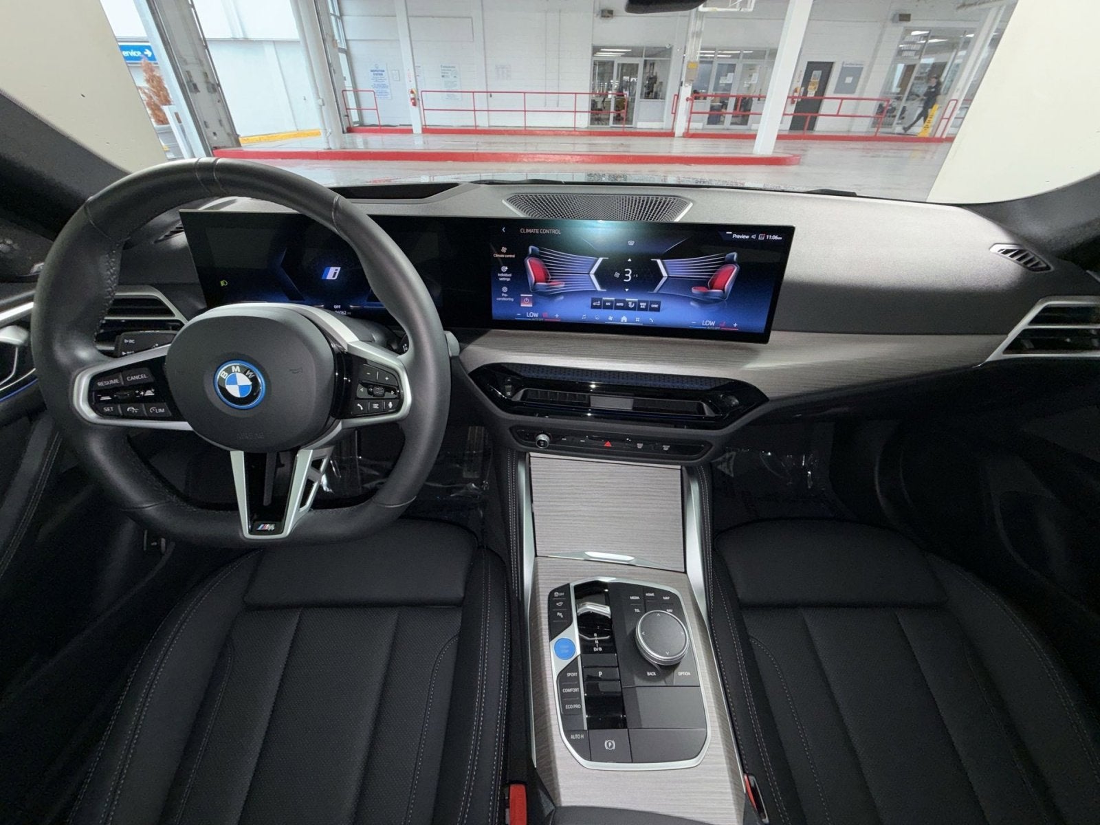 2025 BMW i4 xDrive40