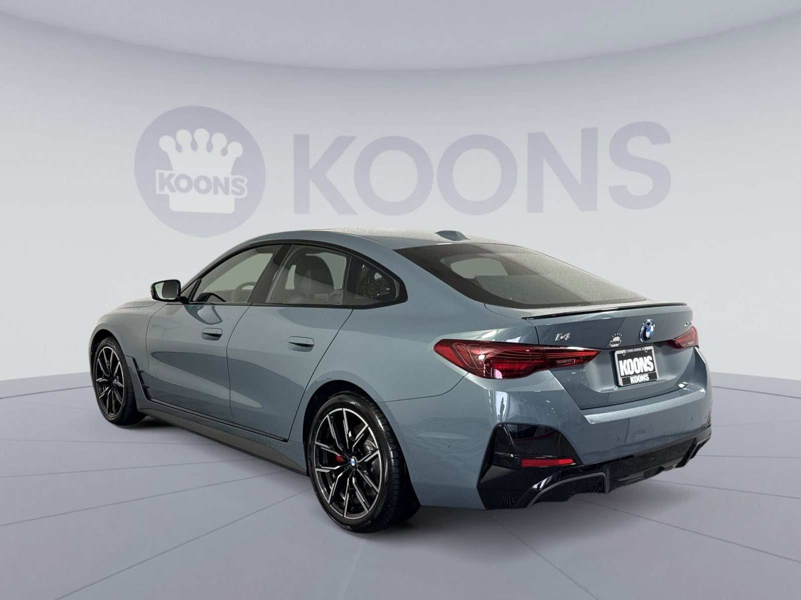 2025 BMW i4 xDrive40