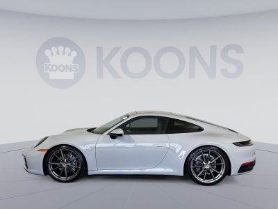 2021 Porsche 911 Carrera