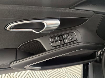 2018 Porsche 911 Carrera