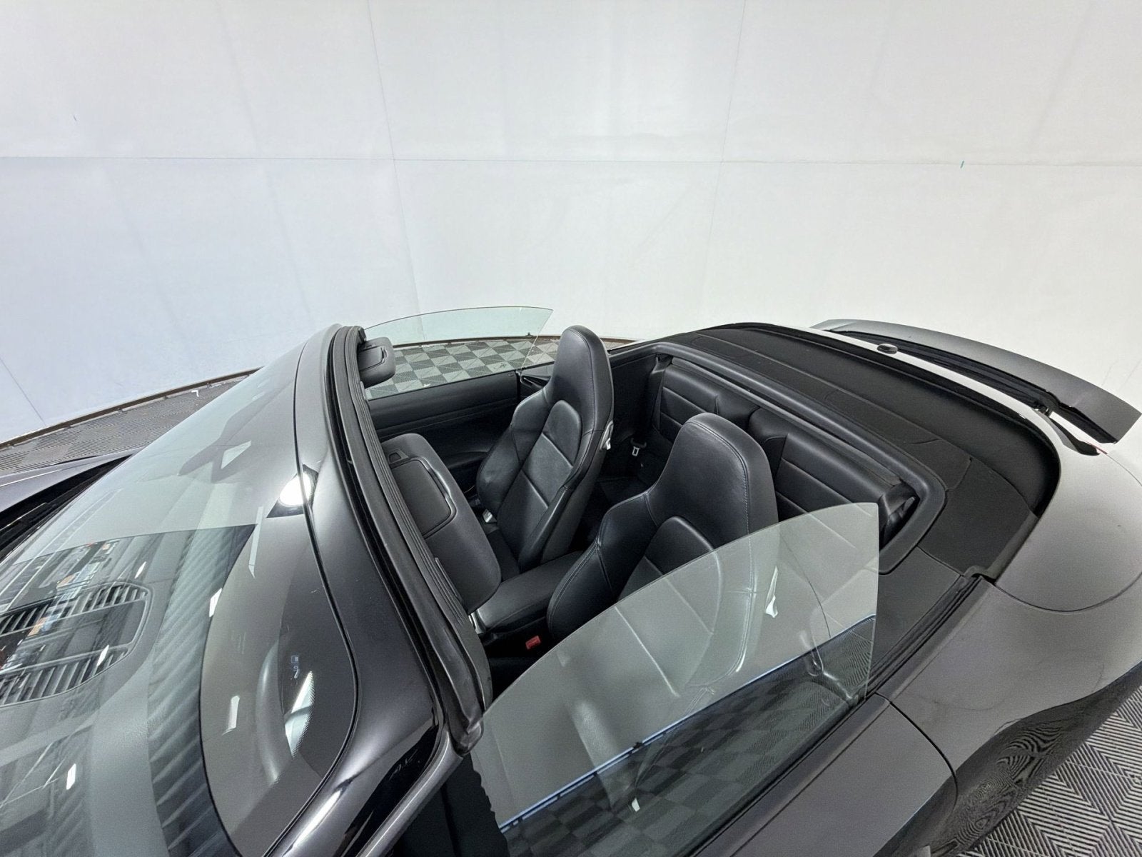 2018 Porsche 911 Carrera