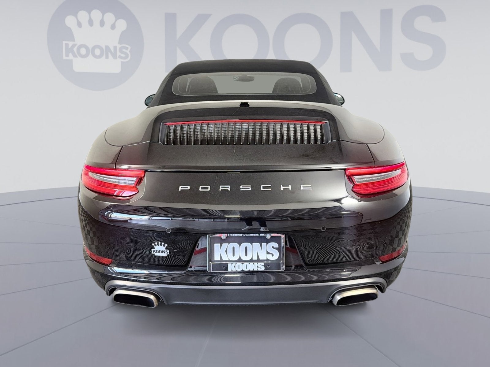 2018 Porsche 911 Carrera