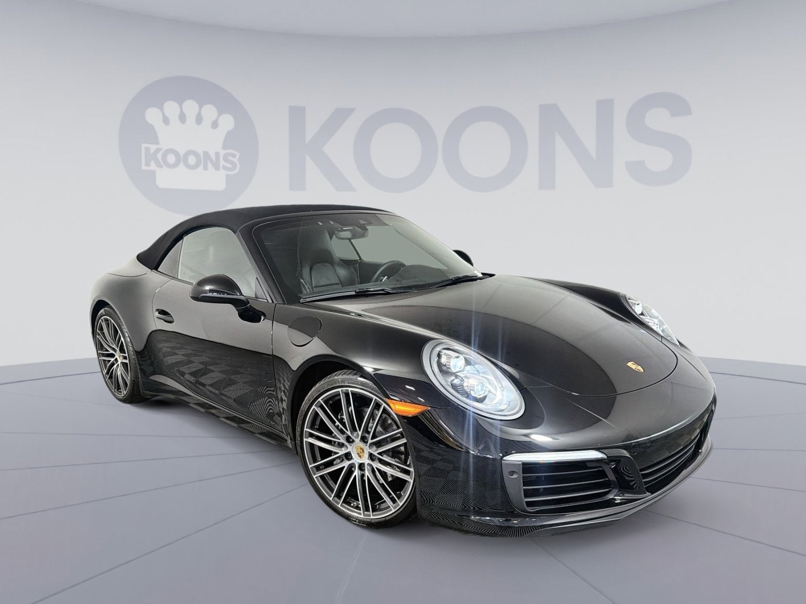 2018 Porsche 911 Carrera