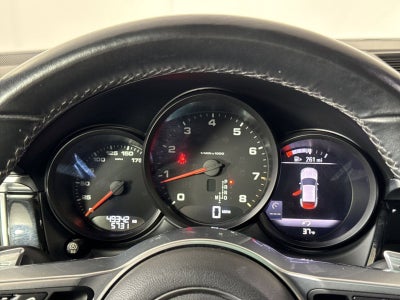 2018 Porsche Macan Macan