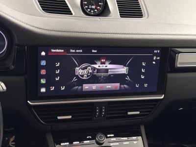 2022 Porsche Cayenne Turbo