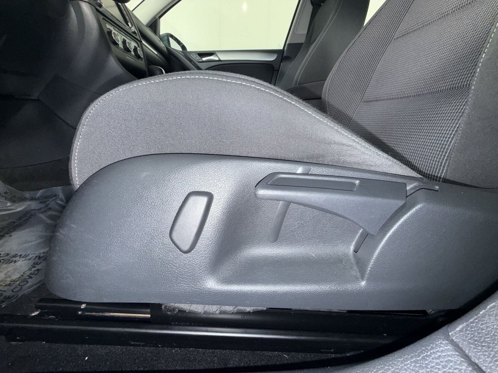 2013 Volkswagen Golf 4dr HB Auto PZEV