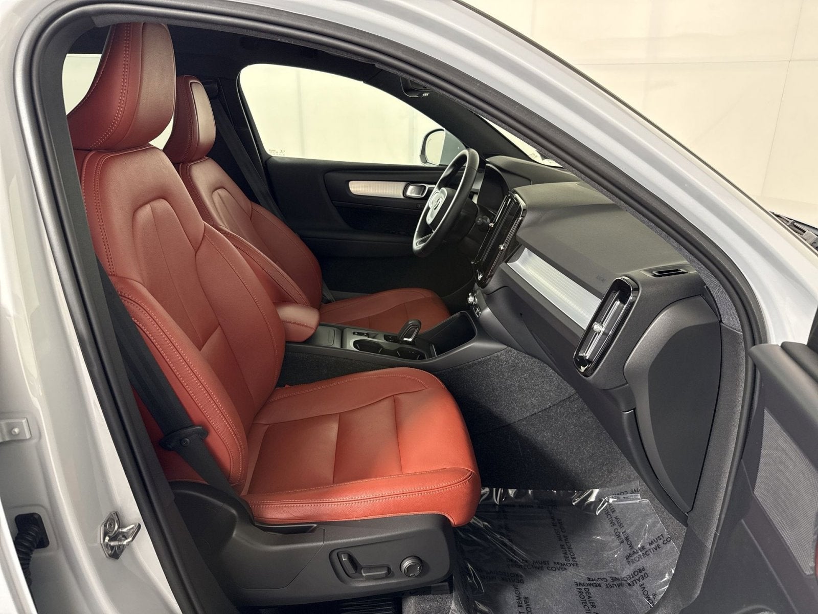 2020 Volvo XC40 Momentum