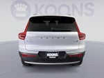 2020 Volvo XC40 Momentum