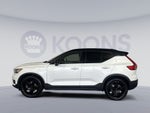 2020 Volvo XC40 R-Design