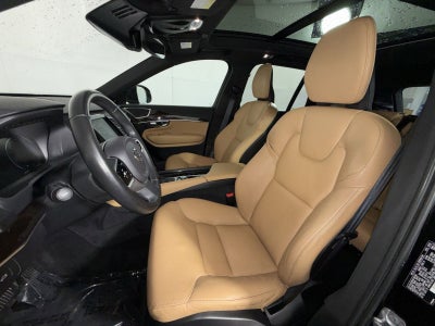 2019 Volvo XC90 Momentum