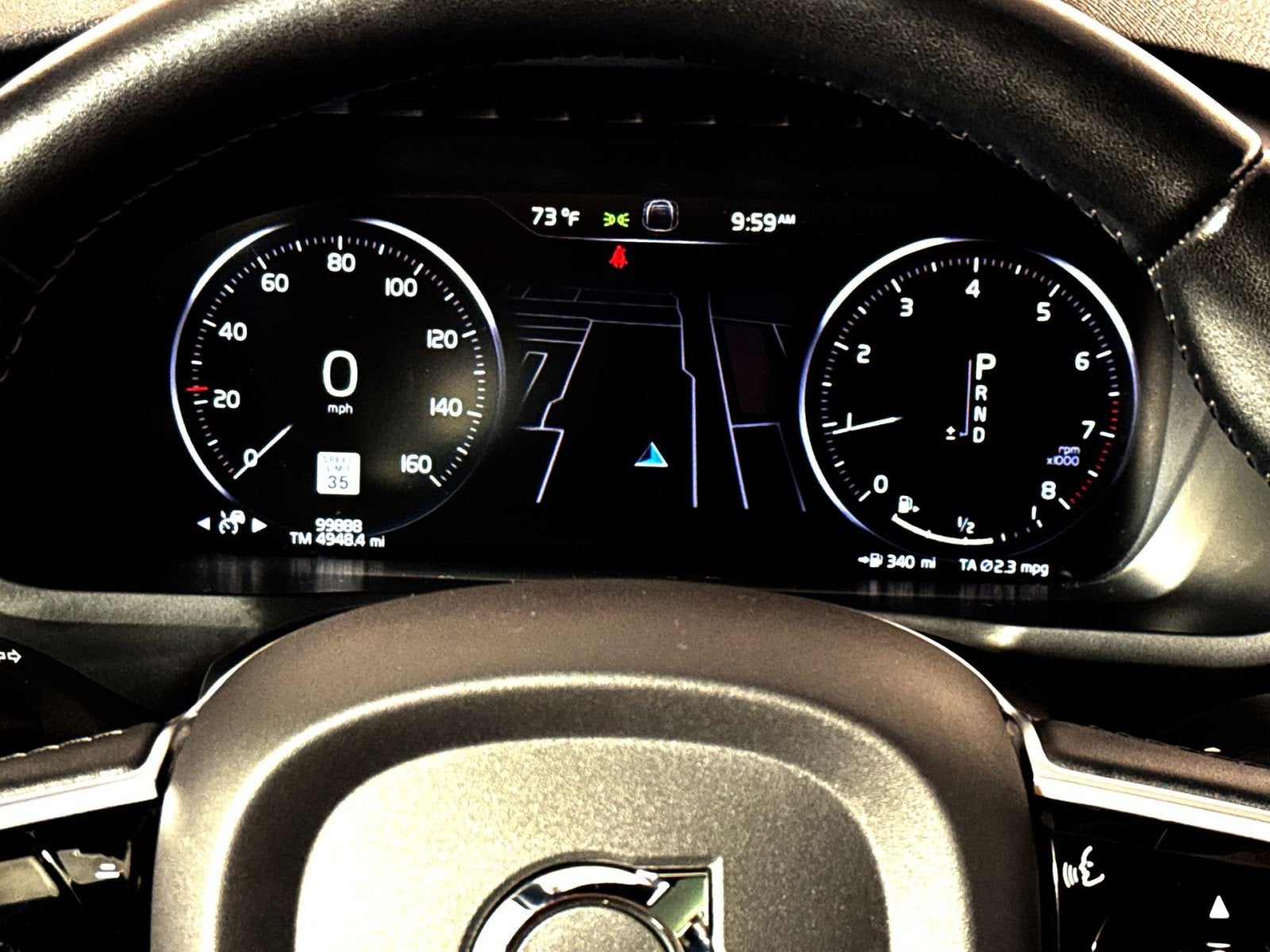 2019 Volvo XC90 Momentum