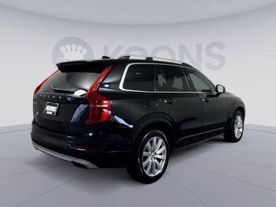 2019 Volvo XC90 Momentum