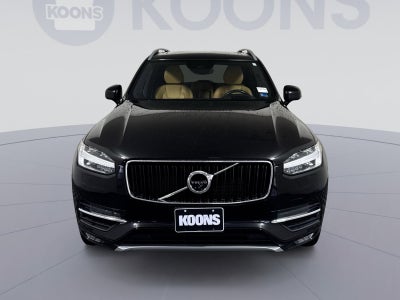 2019 Volvo XC90 Momentum