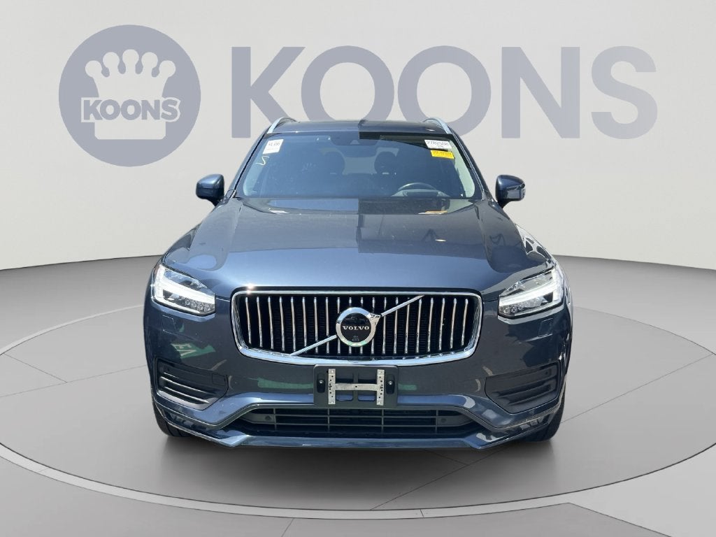 2022 Volvo XC90 Momentum