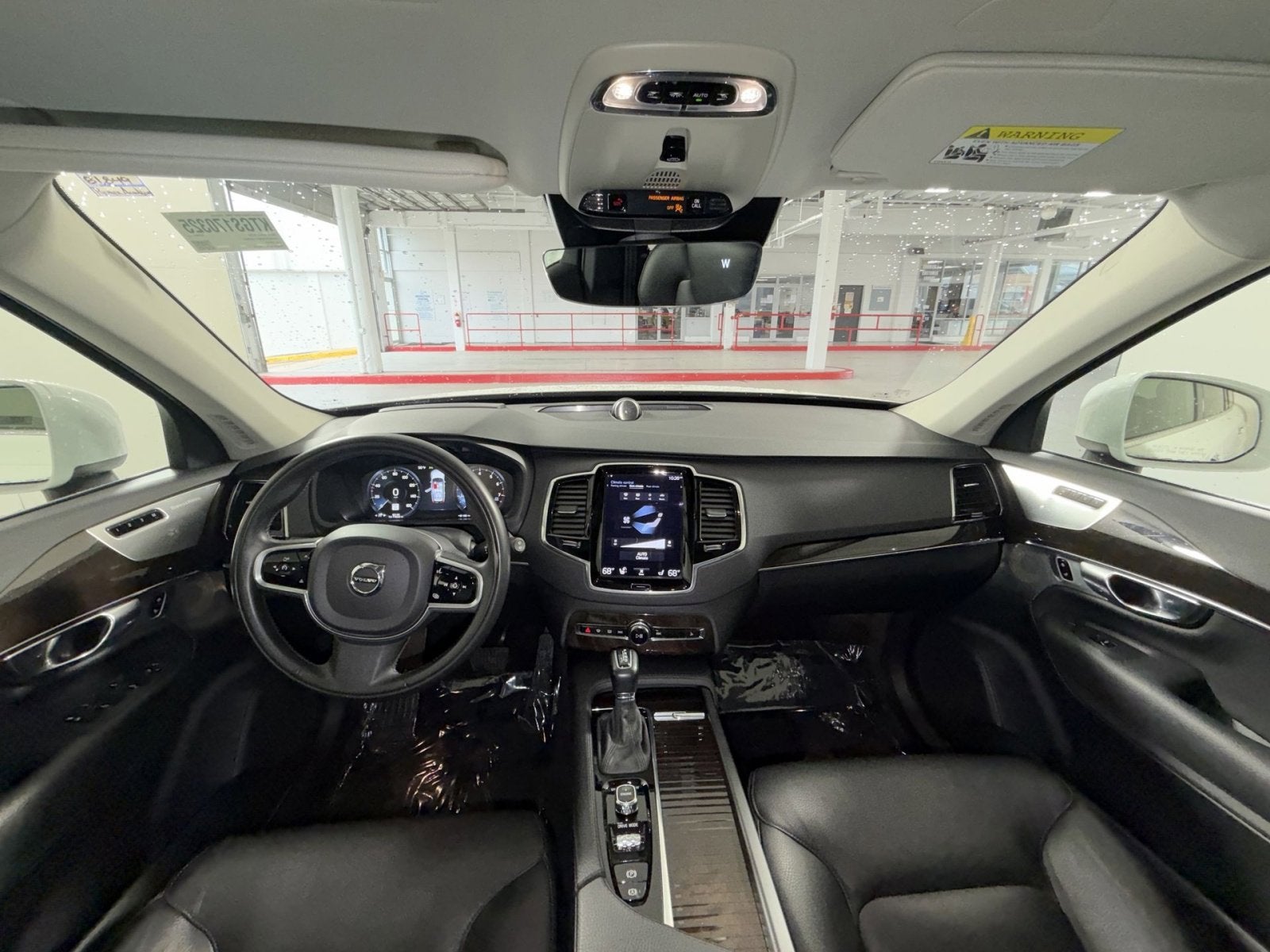 2017 Volvo XC90 Momentum