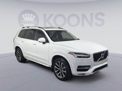 2017 Volvo XC90 Momentum