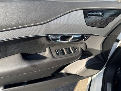 2019 Volvo XC90 R-Design