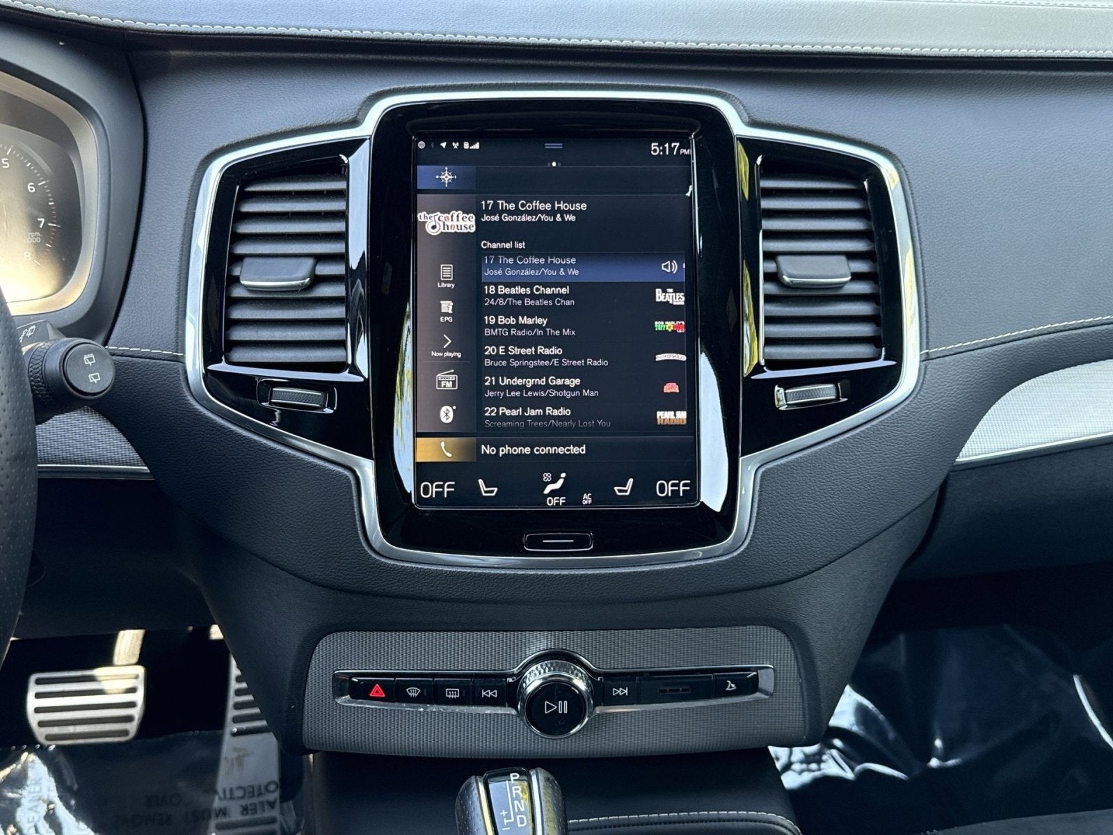 2019 Volvo XC90 R-Design