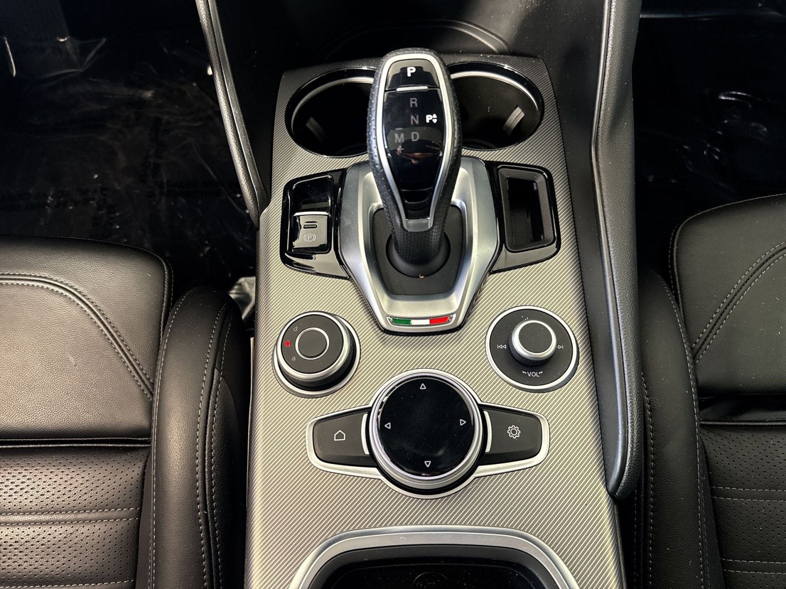 2023 Alfa Romeo Giulia Veloce