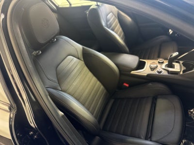 2023 Alfa Romeo Giulia Veloce