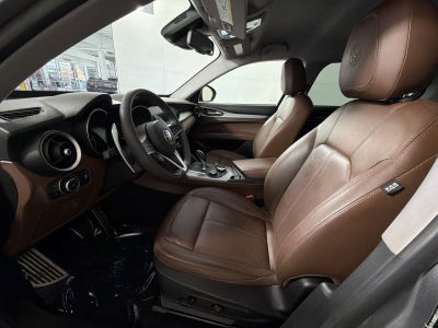 2018 Alfa Romeo Stelvio Sport