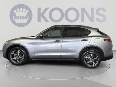 2018 Alfa Romeo Stelvio Sport