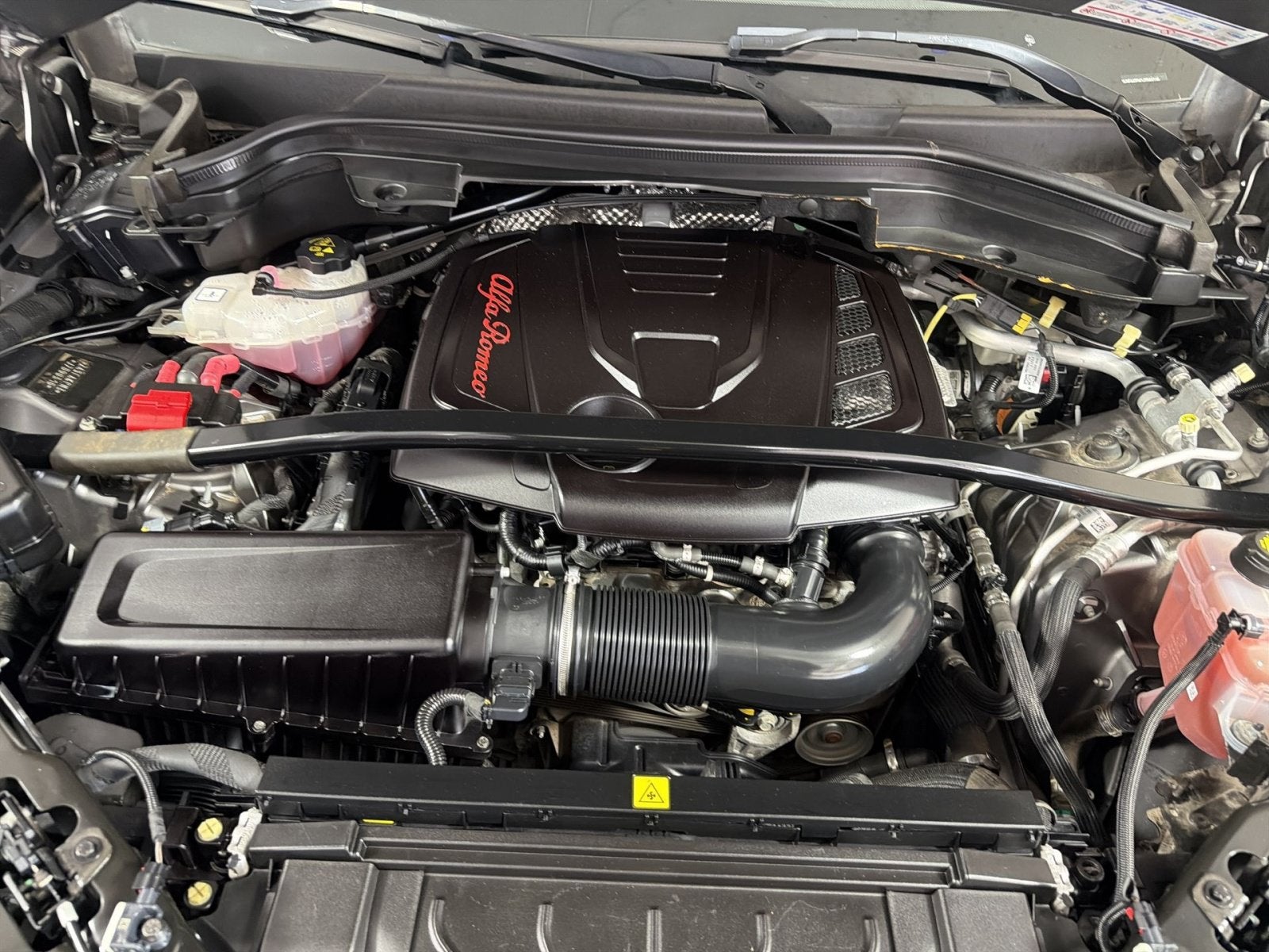 2018 Alfa Romeo Stelvio Sport