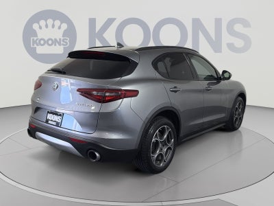 2018 Alfa Romeo Stelvio Sport