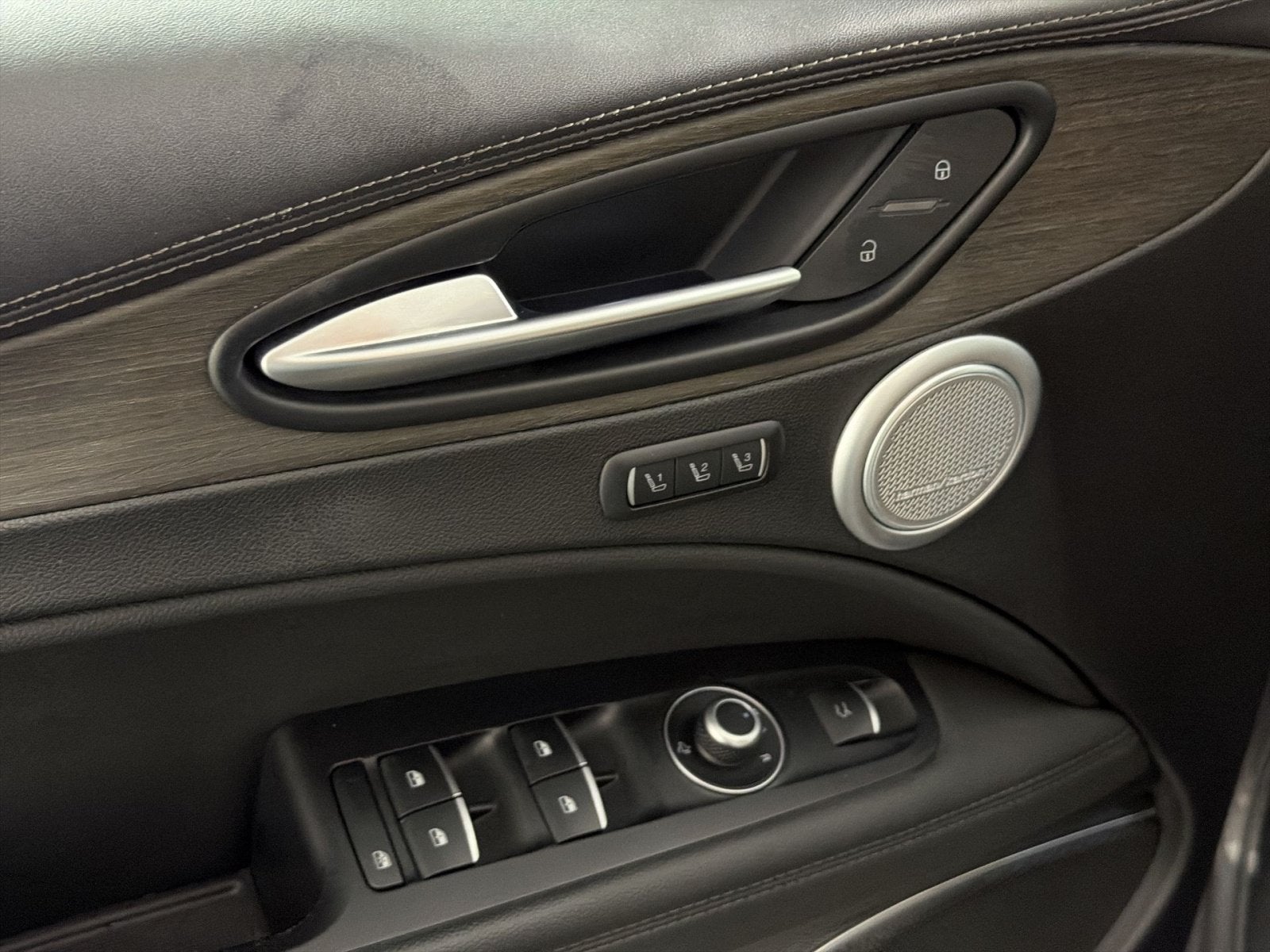 2023 Alfa Romeo Stelvio Ti