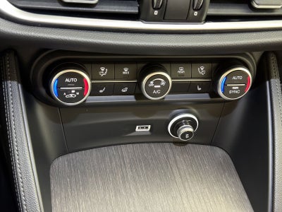 2023 Alfa Romeo Stelvio Ti